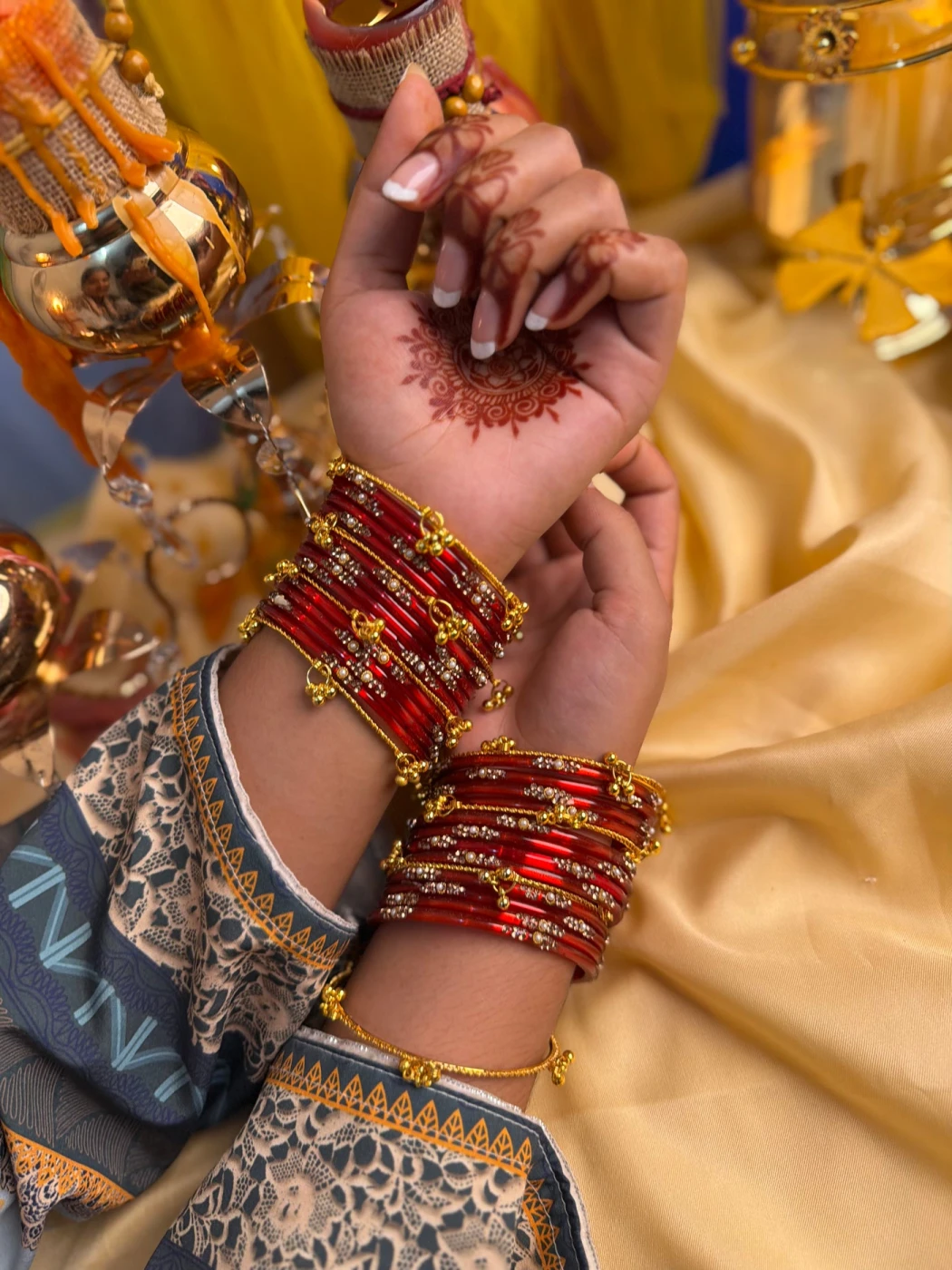 Kashmiri  Jhumka Red Bangle Set - 2