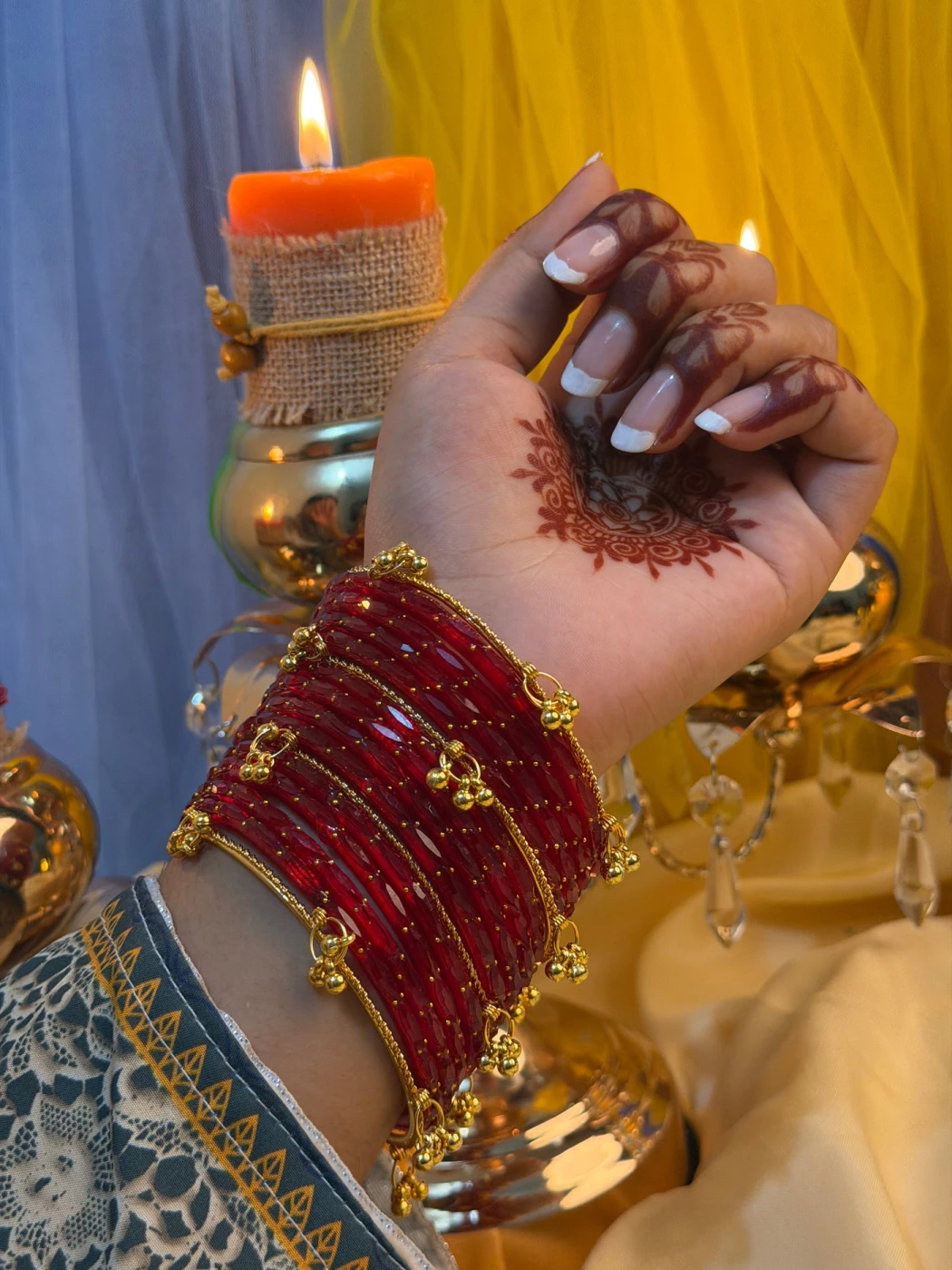 Kashmiri Jhumka Raindrop Red Bangles - 4