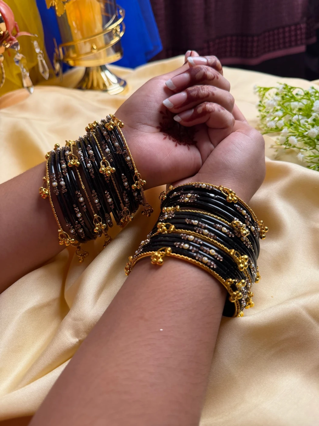 Kashmiri Jhumka Black Bangles Set - 5